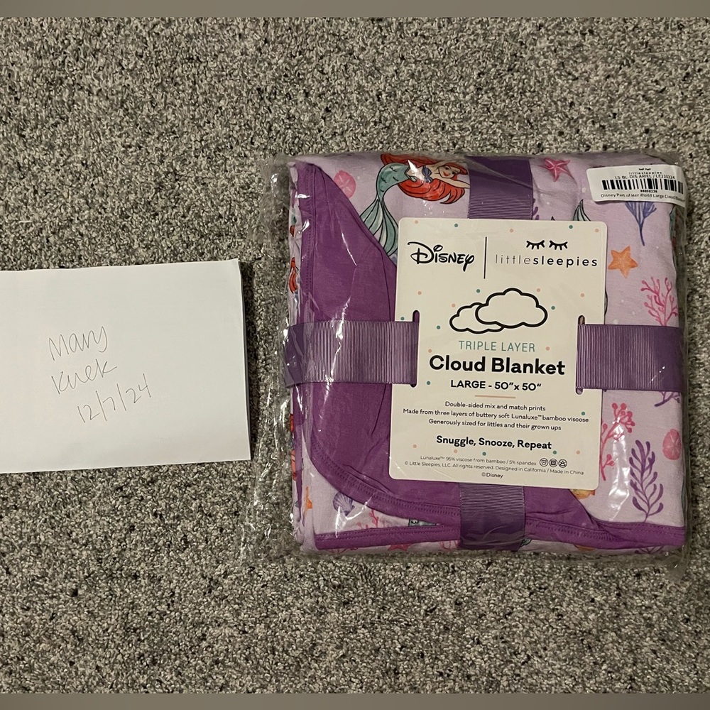 NIB Little Sleepies Part of Her World Ariel Cloud Blanket